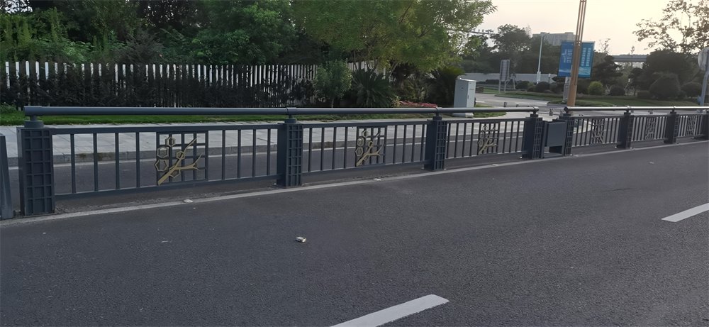 道路护栏03